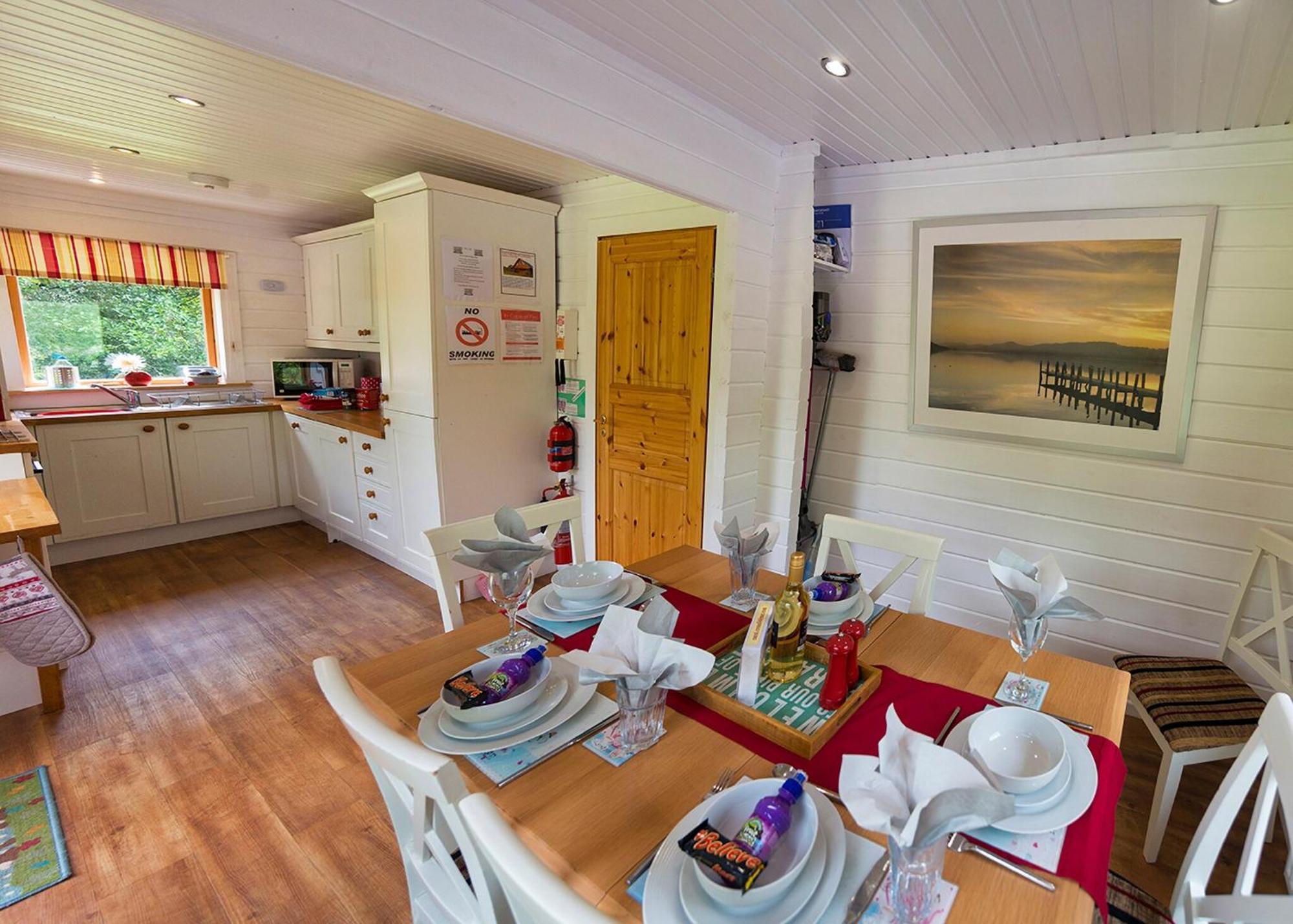 Anglesey Lakeside Lodges Menai Bridge Camera foto