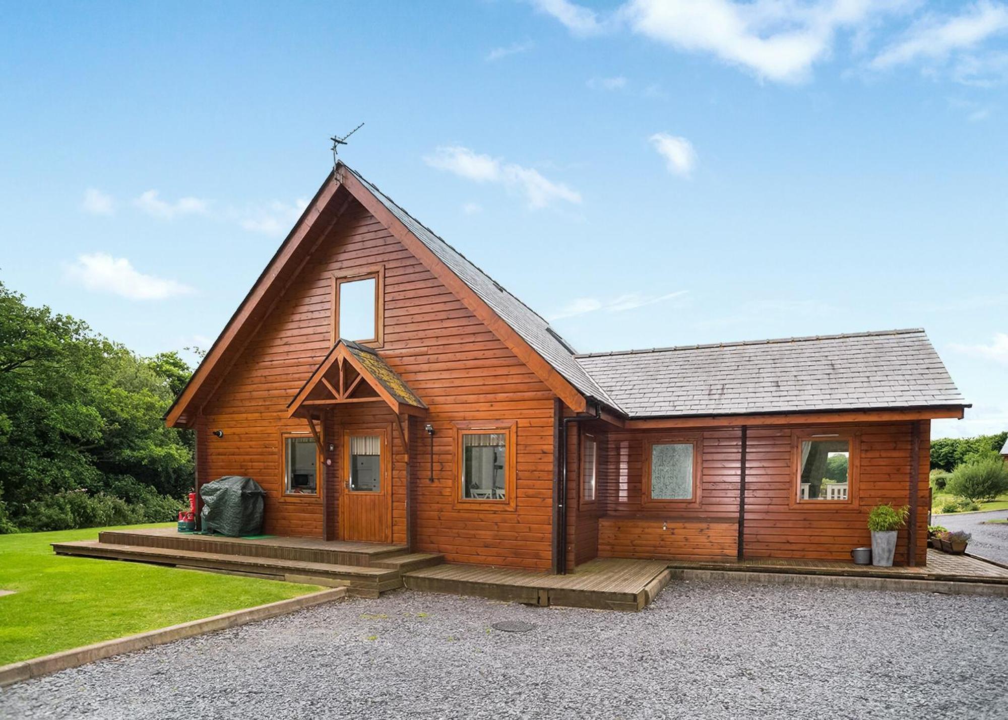 Anglesey Lakeside Lodges Menai Bridge Esterno foto